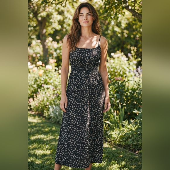 SO Dresses & Skirts - SO Dark Maxi Dress with Floral Design